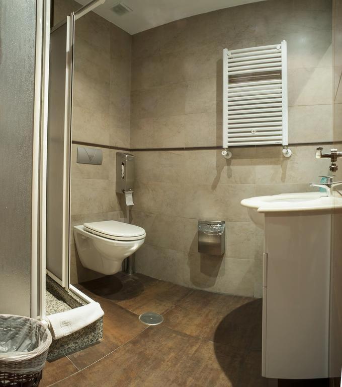 Ch Hostal Victoria Cuenca  Luaran gambar