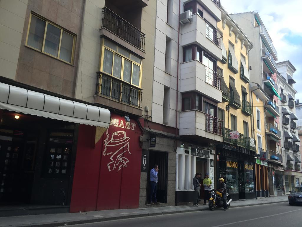 Ch Hostal Victoria Cuenca  Luaran gambar